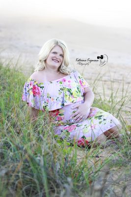 Maternity and lifestyle photographer in Flagler Beach, Palm Coast Florida