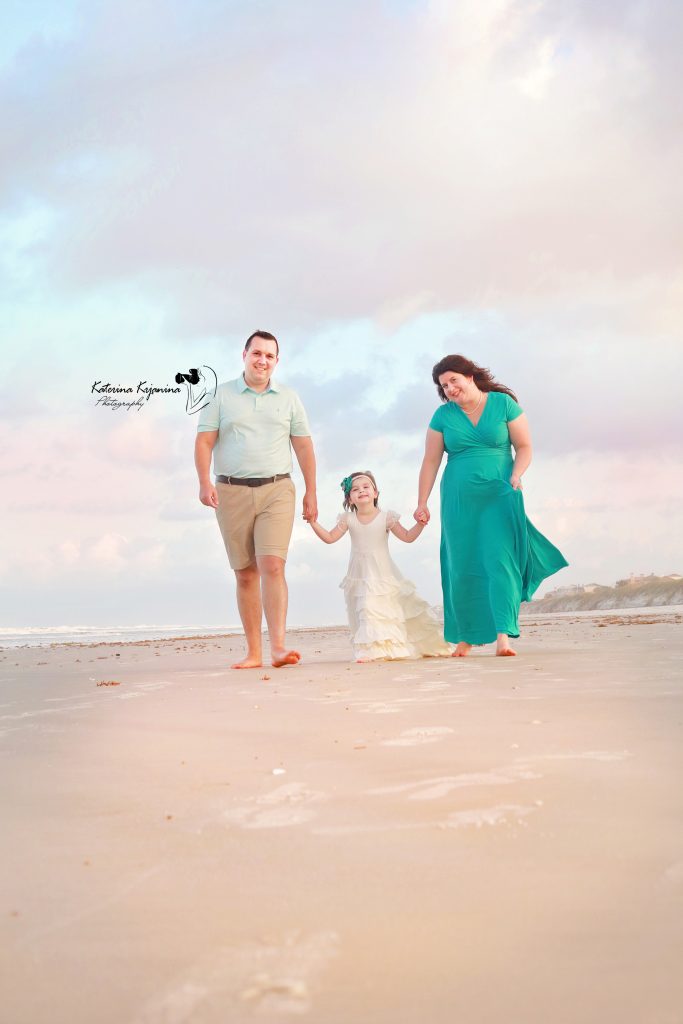 Family portraits and kids photography in Palm Coast Florida, Flagler Beach, Hammock Beach, Cinnamon Beach