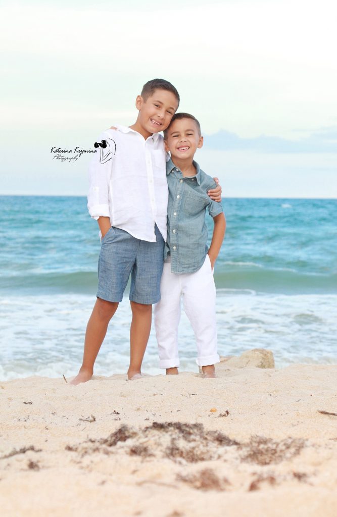 Family photography sessions and beach portraits