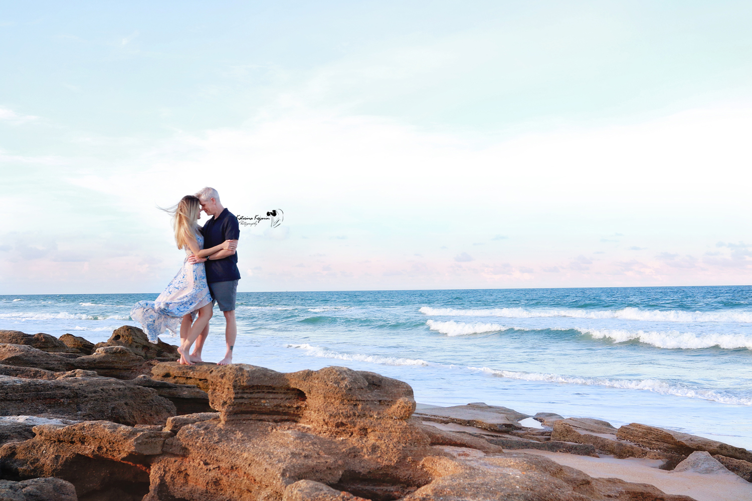 Beach Maternity Photoshoot for Couples – Washington Oaks State Park