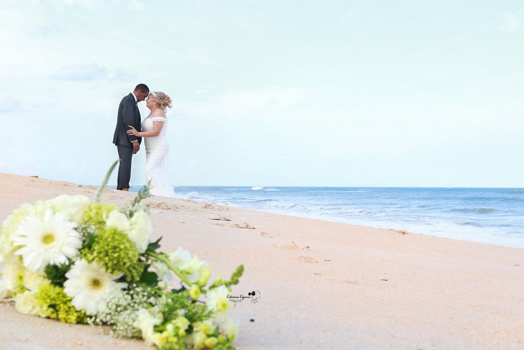 Wedding photography, beach wedding services and bridal portraits